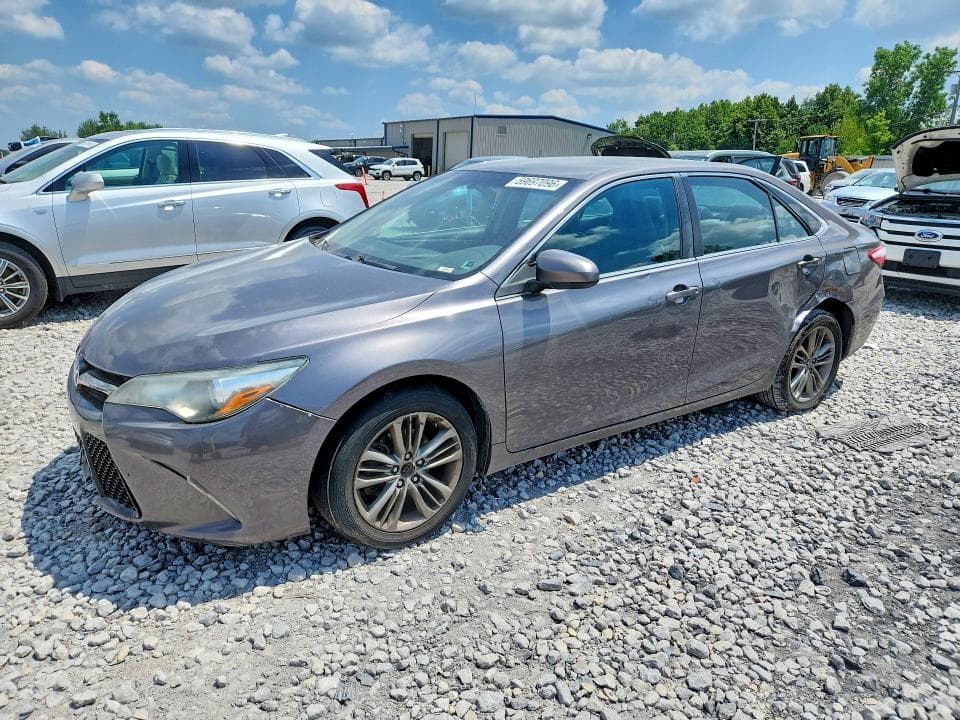 2015 Toyota Camry SE