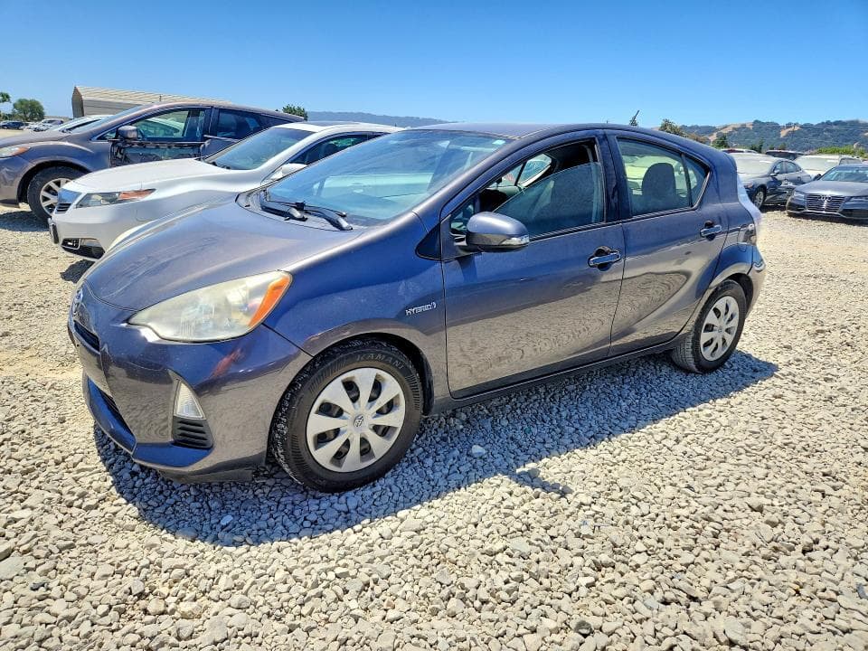 2013 Toyota 4 Wheel DR