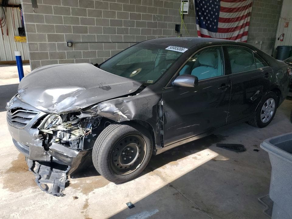 2010 Toyota Camry LE