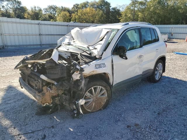 2009 Volkswagen Tiguan SE