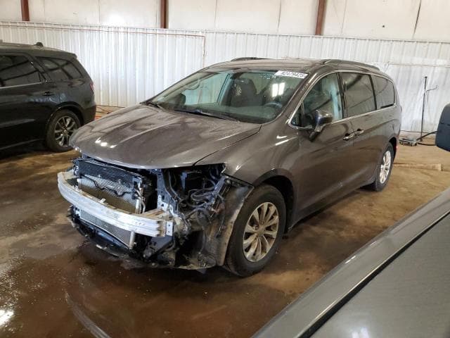 2018 Chrysler Pacifica Touring Plus