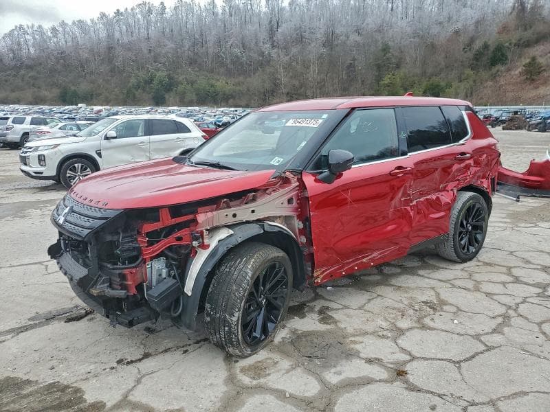 2023 Mitsubishi Outlander SE